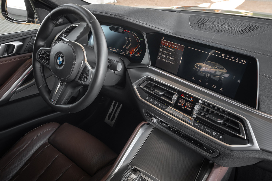 Аренда BMW X6 30d xDrive в Санкт-Петербурге