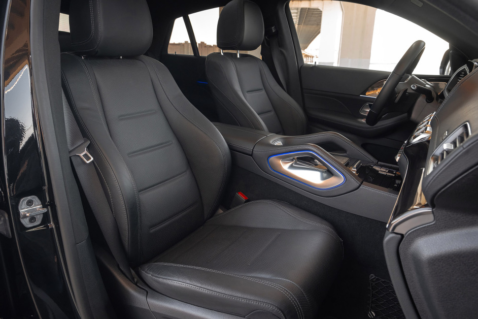 Аренда Mercedes GLE 400d 4matic в Санкт-Петербурге