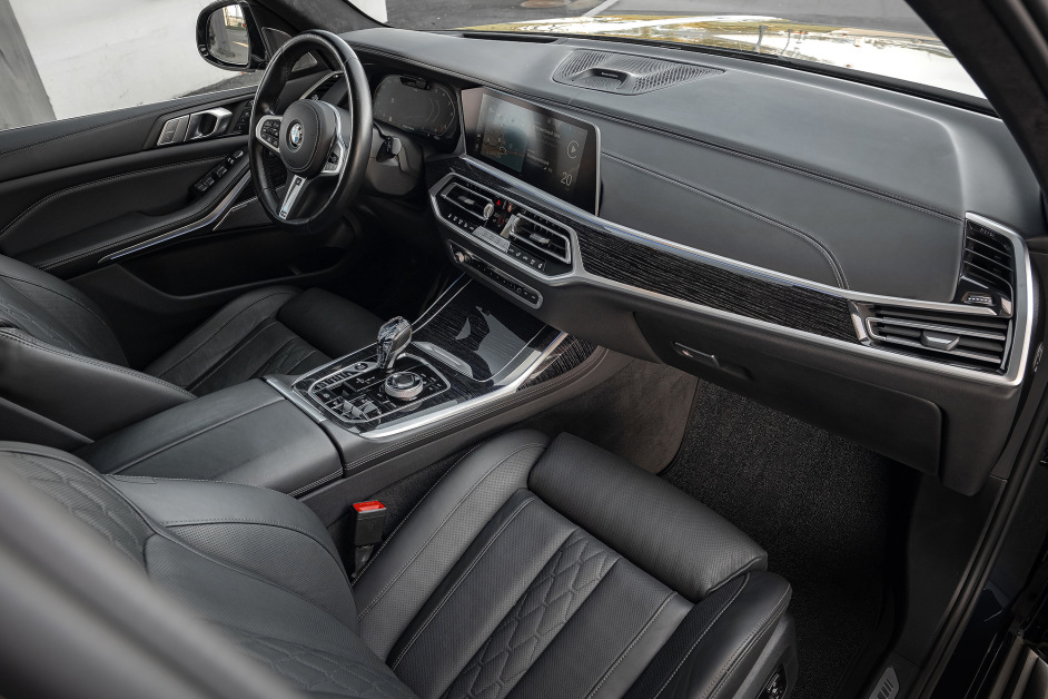Аренда BMW 40d xDrive в Санкт-Петербурге