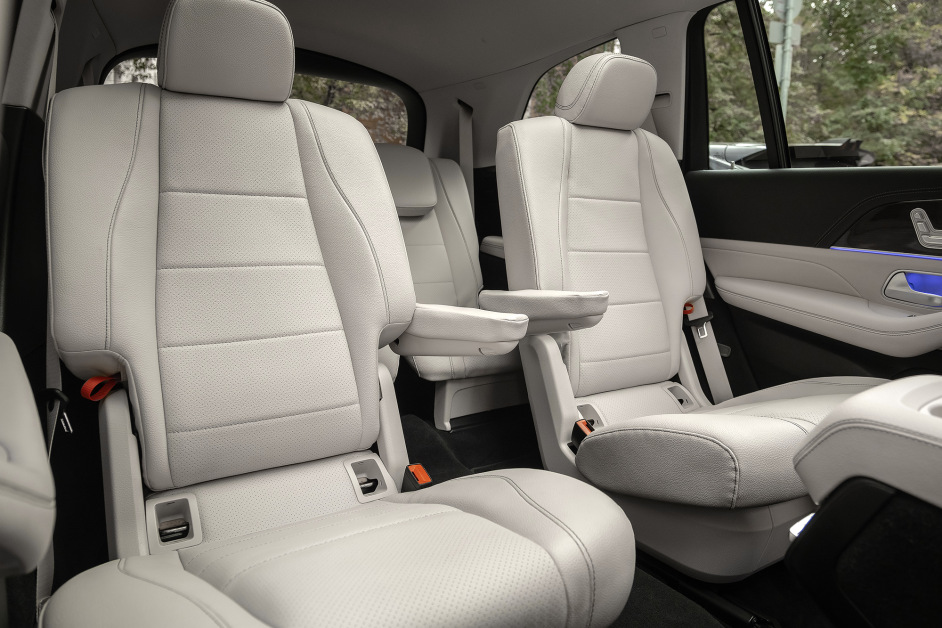 Аренда Mercedes GLS 450 в Санкт-Петербурге