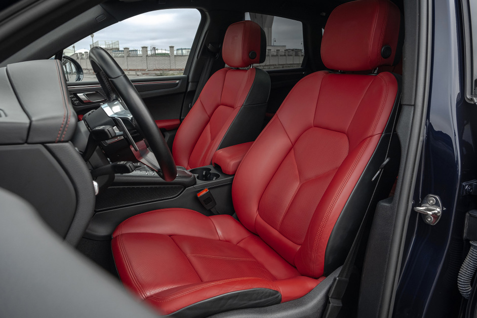 Аренда Porsche Macan в Санкт-Петербурге