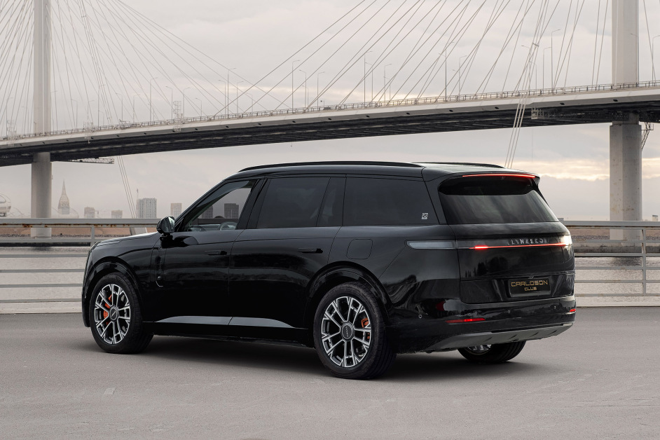 Аренда Lynk & Co 900 Ultra в Санкт-Петербурге