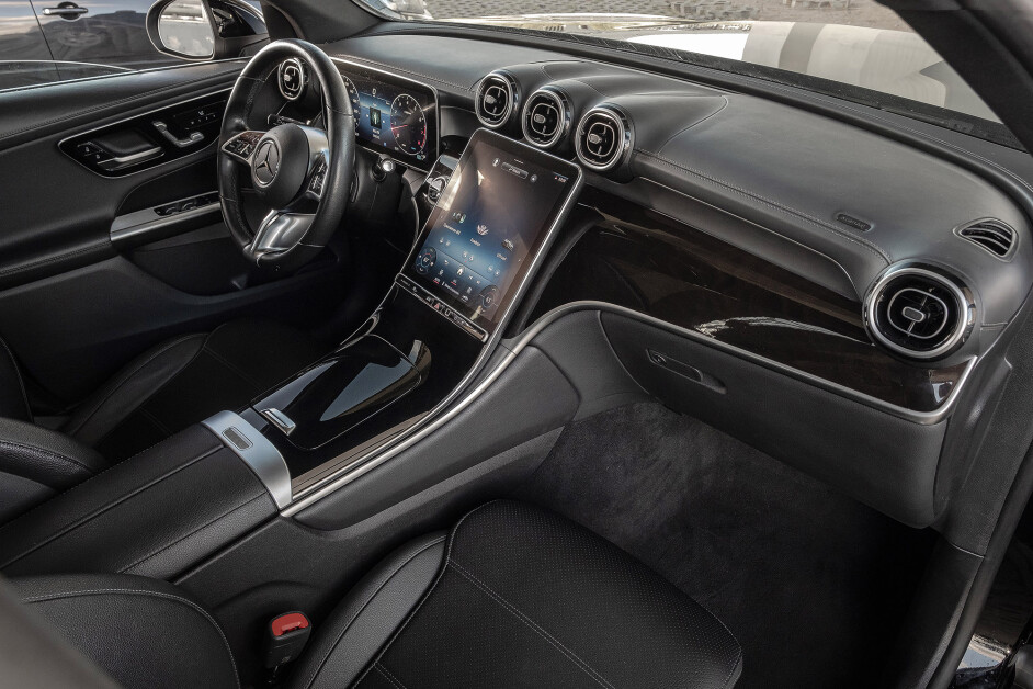 Аренда Mercedes GLC300 Restayling в Санкт-Петербурге