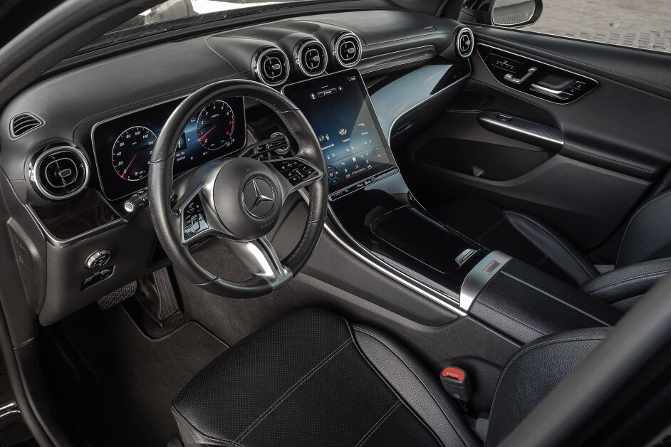 Аренда Mercedes GLC300 Restayling в Санкт-Петербурге
