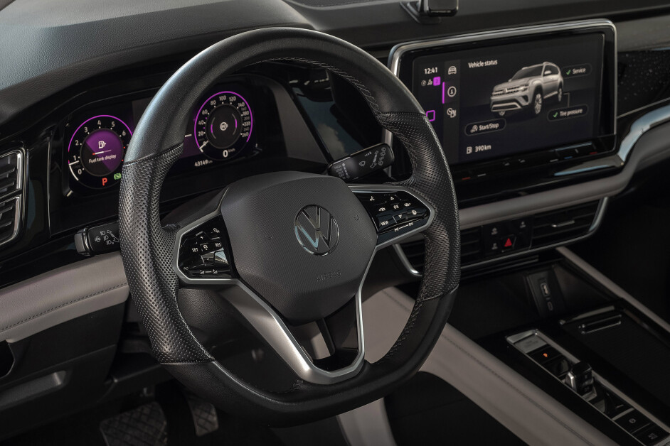 Аренда Volkswagen Terramont в Санкт-Петербурге