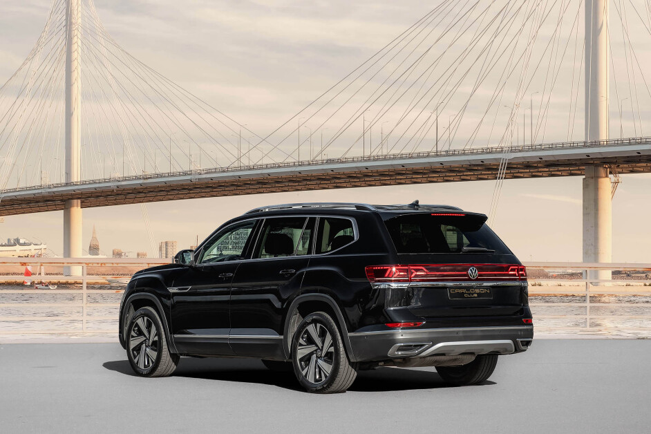 Аренда Volkswagen Terramont в Санкт-Петербурге
