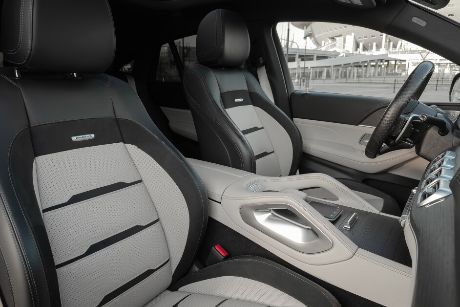 Аренда Mercedes GLE Coupe 53AMG в Санкт-Петербурге